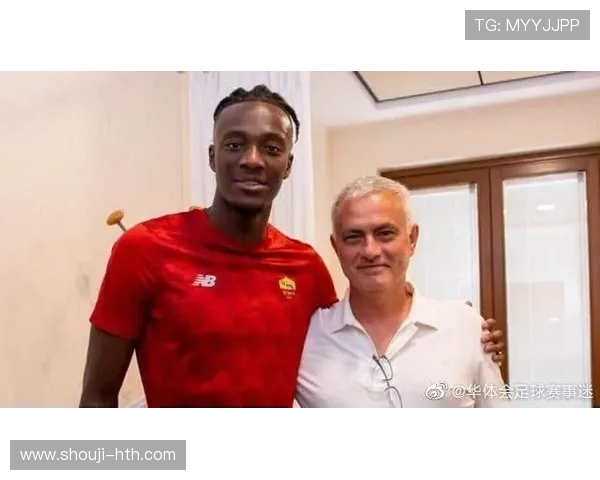 华体会体育网站赞助皇马的合作背景与双方合作的深度解析 华体会体育网站赞助皇马的合作背景与双方合作的深度解析